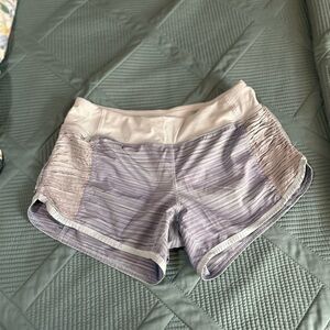 Lululemon Speed Up Low-Rise Lined Short 2.5" - Lavender Stripe - Size 6